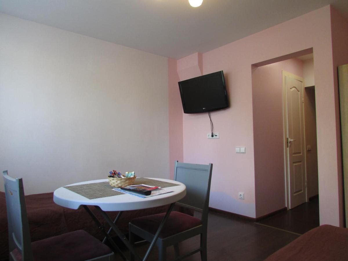 Tomik Apartment Liepaja Ngoại thất bức ảnh